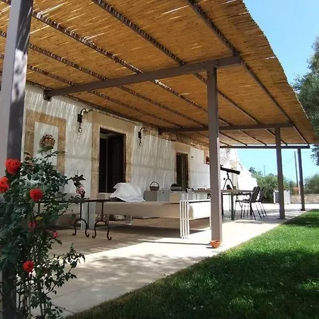 Trulli Apulia- Valle D'itria-